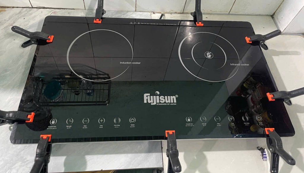 Địa Chỉ Thay Kính Bếp Từ Fujisun Uy Tín