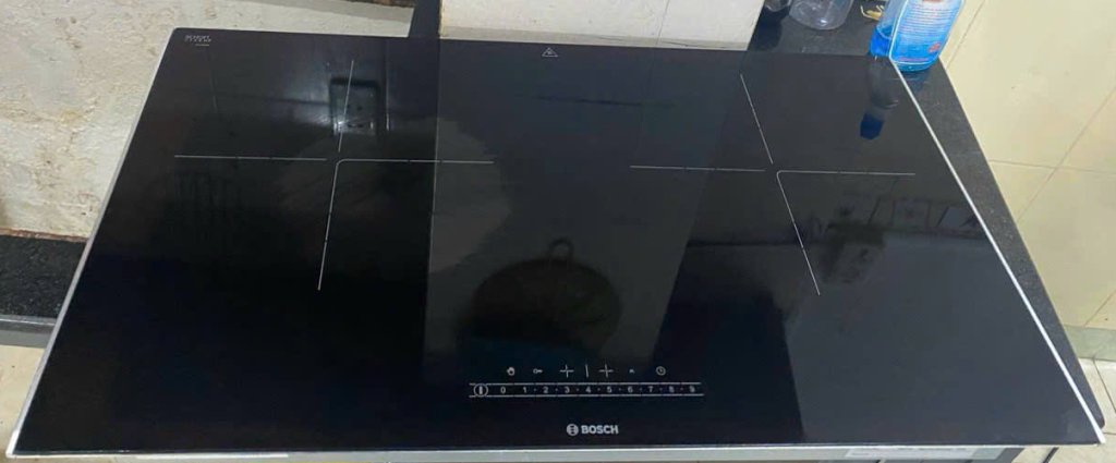 Thay Mặt Kính Bếp Điện Từ Bosch Tại Nhà